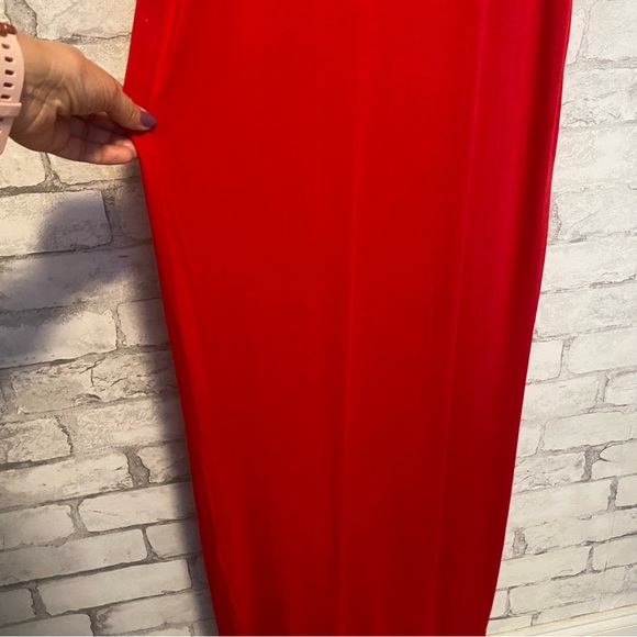 Boohoo Red Maxi Dress - Picture 8 of 11
